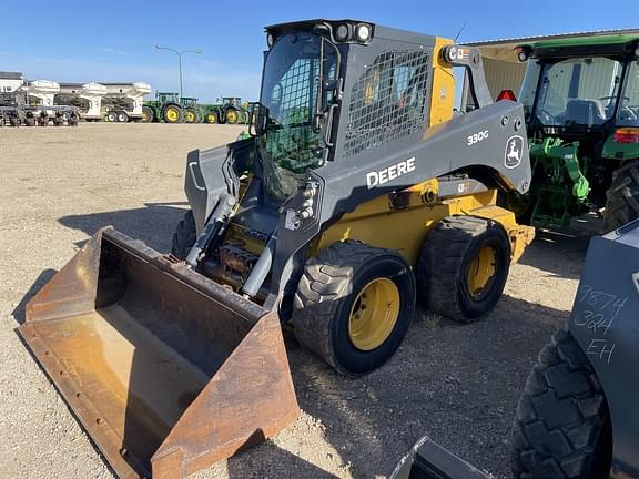 Image of John Deere 330G equipment image 1