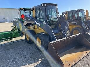 Main image John Deere 330G 5