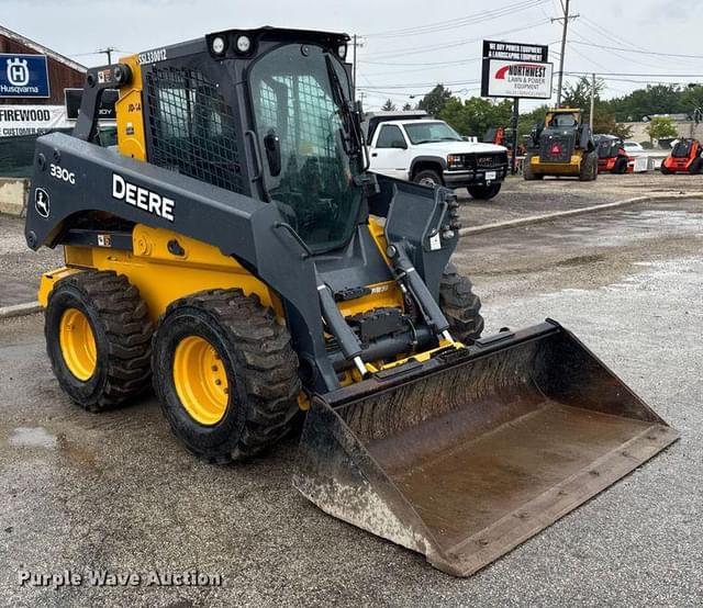 Image of John Deere 330G equipment image 2