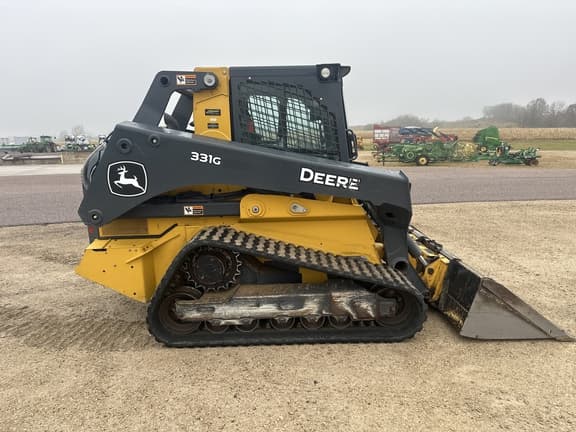 Image of John Deere 331G equipment image 2