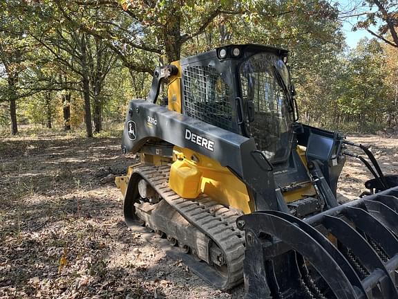 Image of John Deere 331G equipment image 3