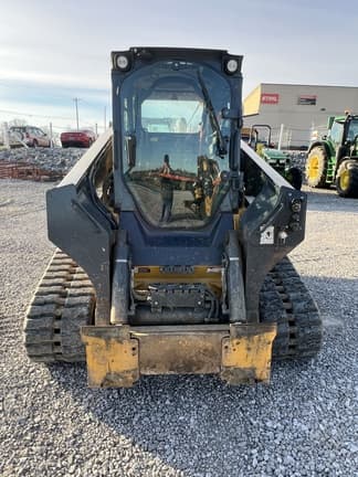 Image of John Deere 331G equipment image 4