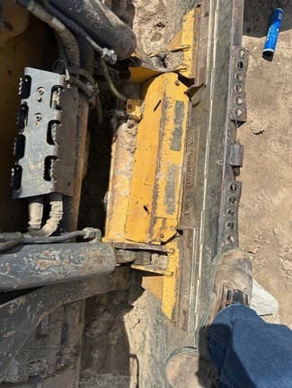 Image of John Deere 331G equipment image 4