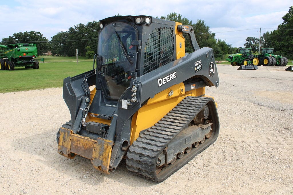 2020 John Deere 331G Equipment Image0