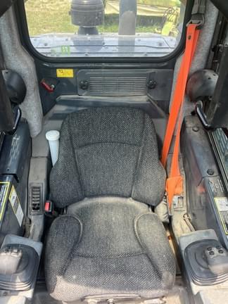 Image of John Deere 331G equipment image 3