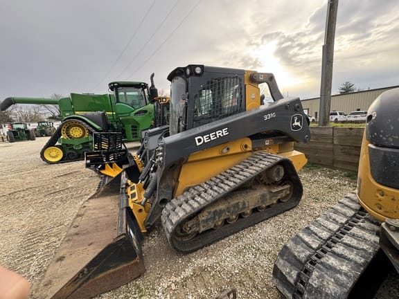 Main image John Deere 331G