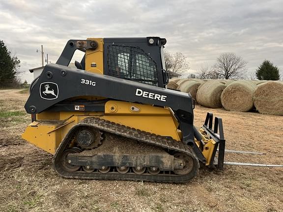 Image of John Deere 331G equipment image 4