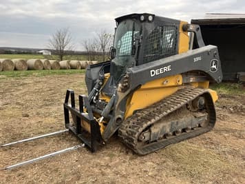 Main image John Deere 331G