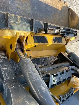 Thumbnail image John Deere 331G 20