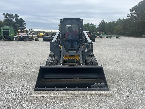 Main image John Deere 331G 4