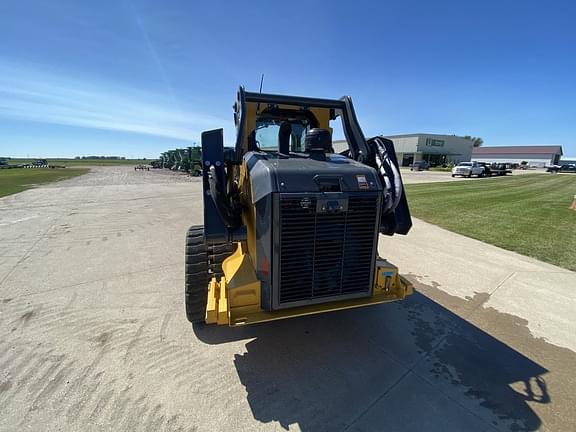 Image of John Deere 331G equipment image 3