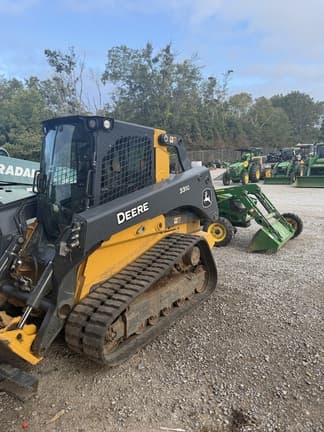 Main image John Deere 331G