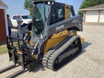 Main image John Deere 331G