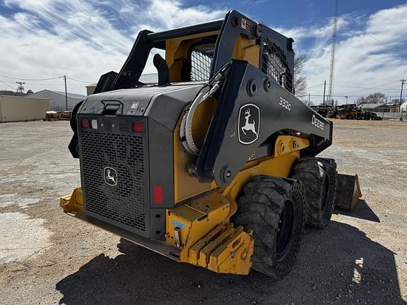 Image of John Deere 332G equipment image 4