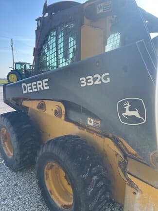 Image of John Deere 332G Primary image