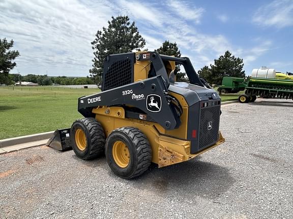 Image of John Deere 332G equipment image 3