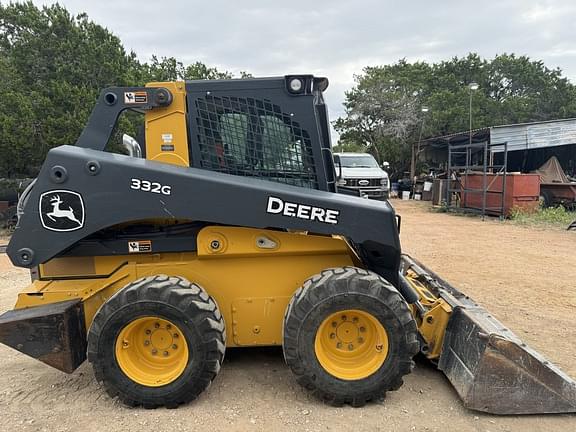 Image of John Deere 332G Primary image