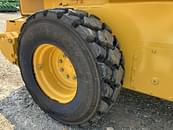 Thumbnail image John Deere 332G 16