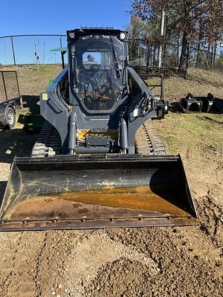 Image of John Deere 333G equipment image 4