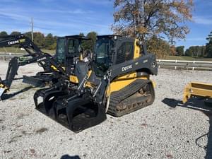 2020 John Deere 333G Image