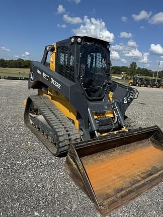 Image of John Deere 333G equipment image 3