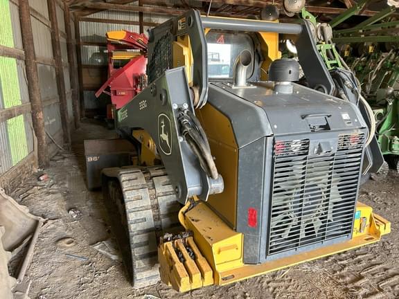 Image of John Deere 333G equipment image 4