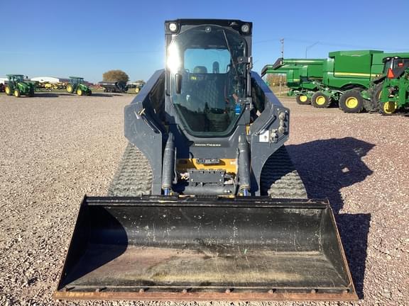 Image of John Deere 333G equipment image 1