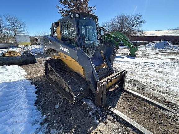 Image of John Deere 333G equipment image 1