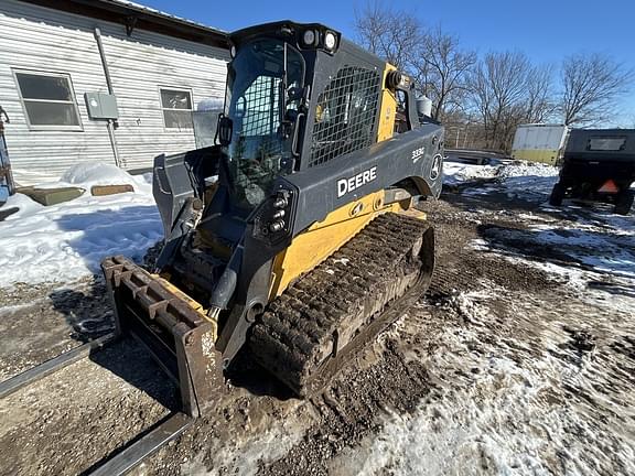 Image of John Deere 333G Primary image