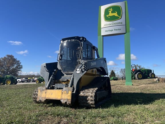 2020 John Deere 333G Equipment Image0