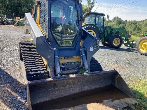 Image of John Deere 333G equipment image 4