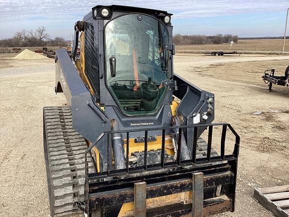 Image of John Deere 333G equipment image 2