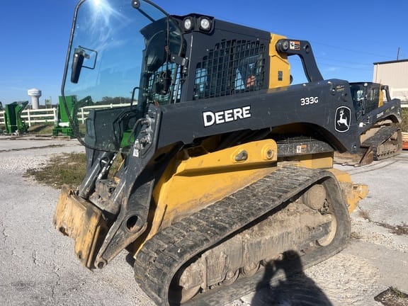 Main image John Deere 333G