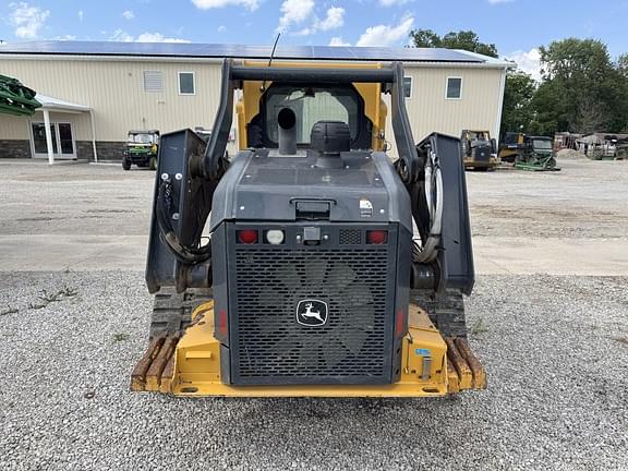 Image of John Deere 333G equipment image 3