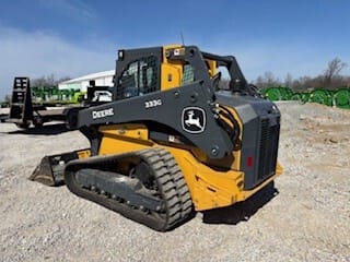 Main image John Deere 333G