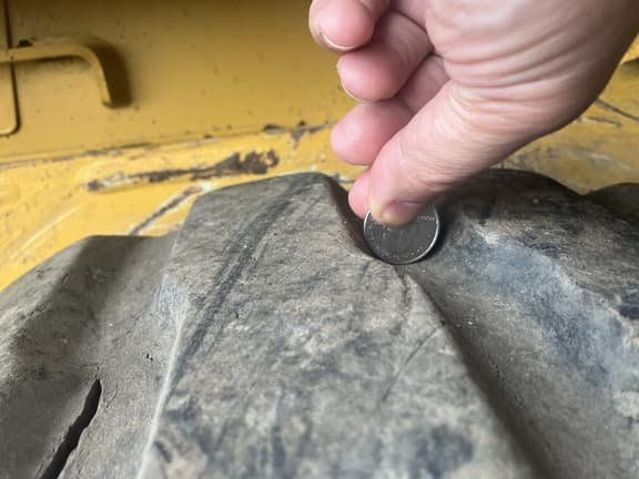 Image of John Deere 333G equipment image 2