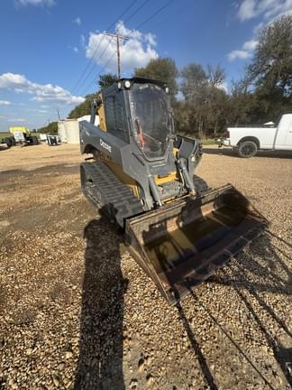 Image of John Deere 333G equipment image 3