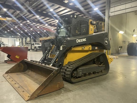Image of John Deere 333G Primary image