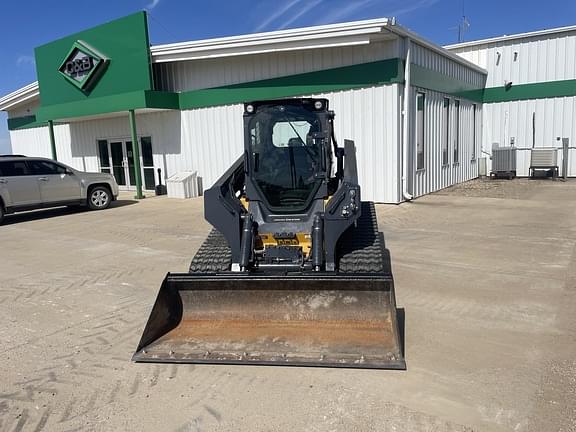 Image of John Deere 333G equipment image 2