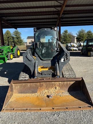 Image of John Deere 333G equipment image 2