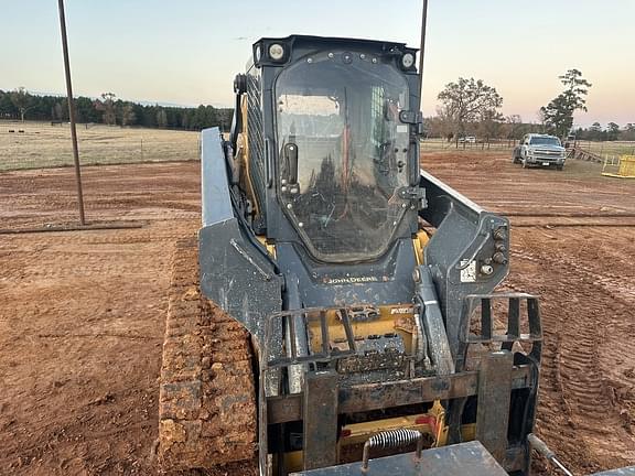 Image of John Deere 333G equipment image 3