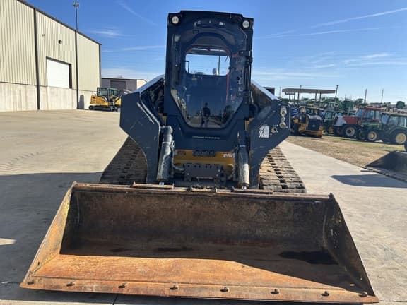 Image of John Deere 333G equipment image 1