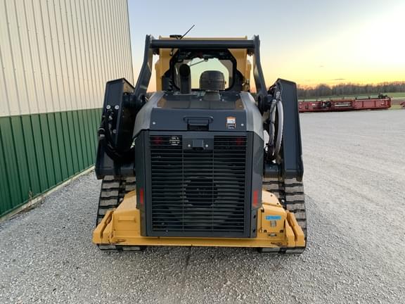 Image of John Deere 333G equipment image 3