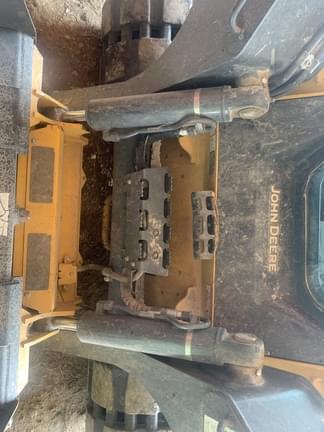 Image of John Deere 333G equipment image 2
