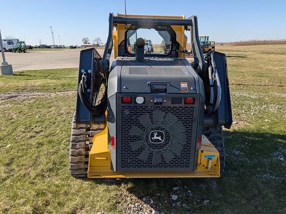 Image of John Deere 333G equipment image 4