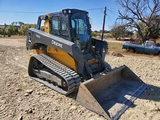 Image of John Deere 333G Image 1