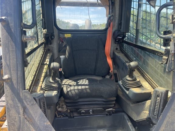 Image of John Deere 333G equipment image 1