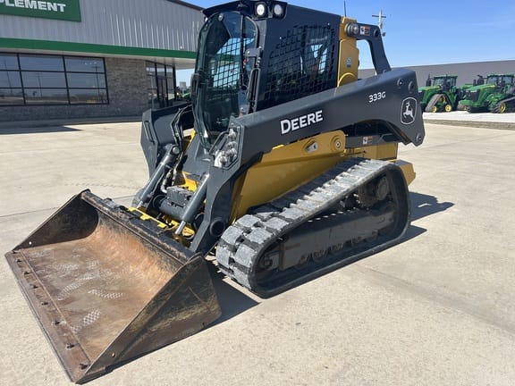 Main image John Deere 333G