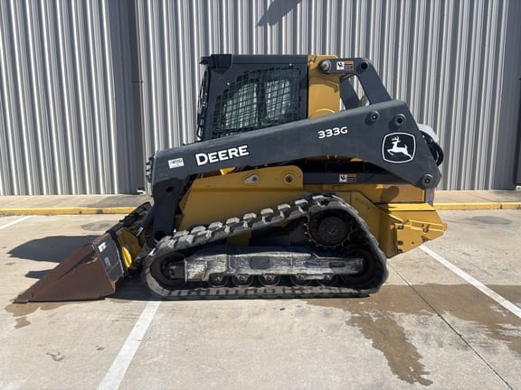 Main image John Deere 333G