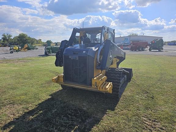 Image of John Deere 333G equipment image 4